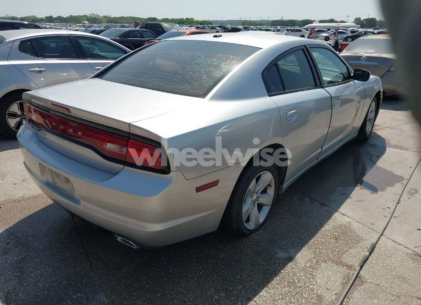 Photo 4 of 2012 Dodge Charger SE (VIN 2C3CDXBG1CH209112)