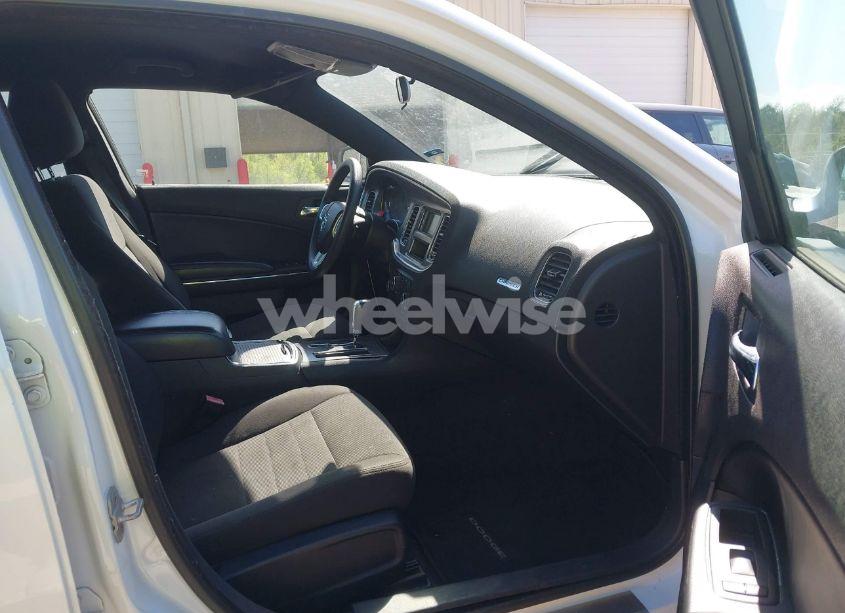 Photo 5 of 2012 Dodge Charger SE (VIN 2C3CDXBG1CH211300)