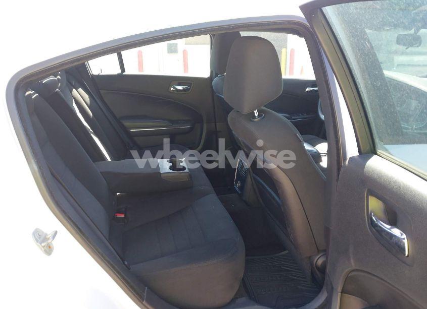 Photo 8 of 2012 Dodge Charger SE (VIN 2C3CDXBG1CH211300)