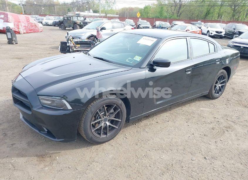 Photo 2 of 2012 Dodge Charger SE (VIN 2C3CDXBG1CH218814)