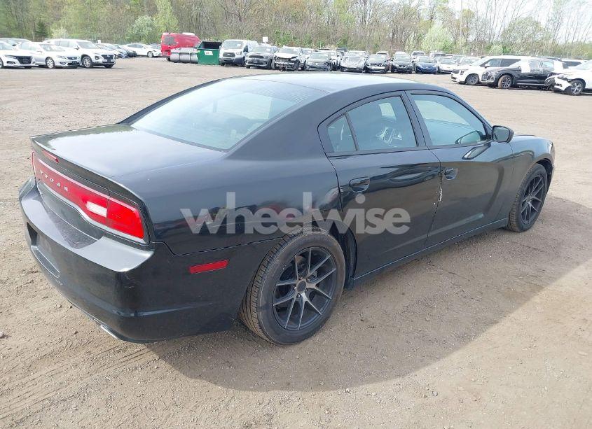 Photo 4 of 2012 Dodge Charger SE (VIN 2C3CDXBG1CH218814)