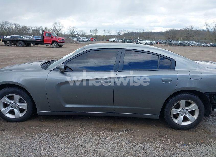 Photo 15 of 2012 Dodge Charger SE (VIN 2C3CDXBG1CH276423)