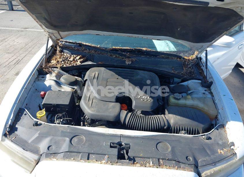 Photo 10 of 2013 Dodge Charger SE (VIN 2C3CDXBG1DH507807)