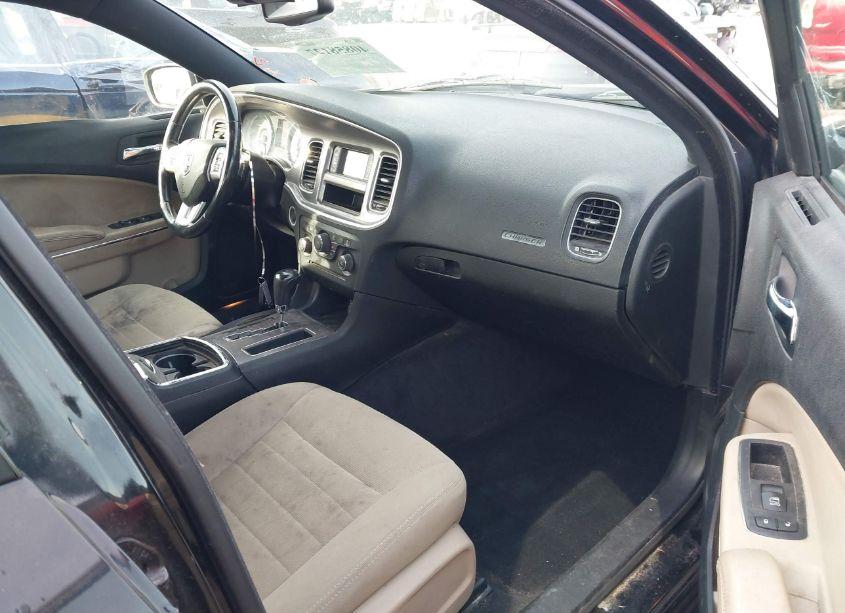 Photo 5 of 2013 Dodge Charger SE (VIN 2C3CDXBG1DH702080)