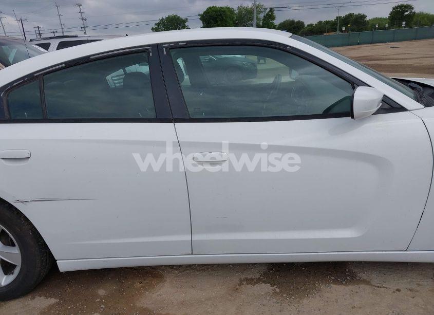 Photo 14 of 2014 Dodge Charger SE (VIN 2C3CDXBG1EH113502)