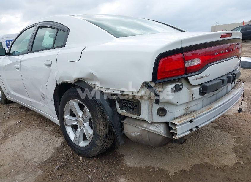 Photo 6 of 2014 Dodge Charger SE (VIN 2C3CDXBG1EH113502)