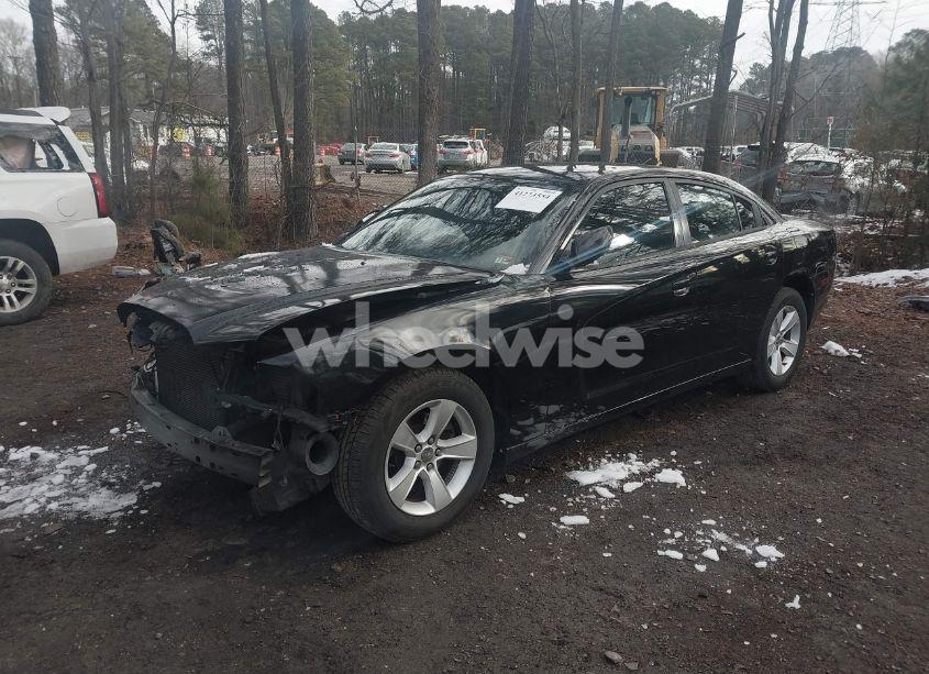 Photo 2 of 2014 Dodge Charger SE (VIN 2C3CDXBG1EH117064)
