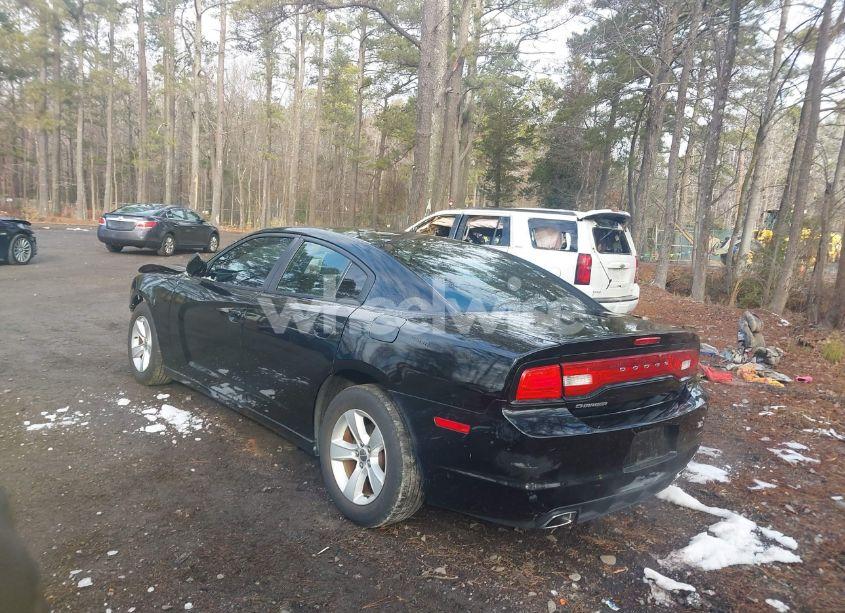 Photo 3 of 2014 Dodge Charger SE (VIN 2C3CDXBG1EH117064)