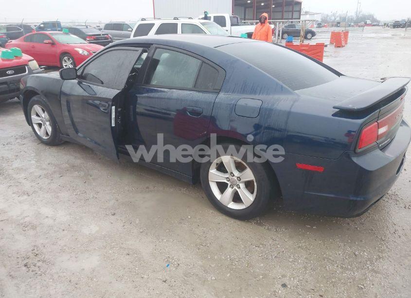 Photo 3 of 2014 Dodge Charger SE (VIN 2C3CDXBG1EH129067)