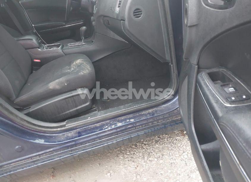 Photo 5 of 2014 Dodge Charger SE (VIN 2C3CDXBG1EH129067)