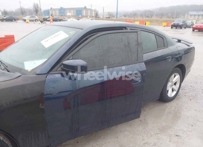 Photo 6 of 2014 Dodge Charger SE (VIN 2C3CDXBG1EH129067)