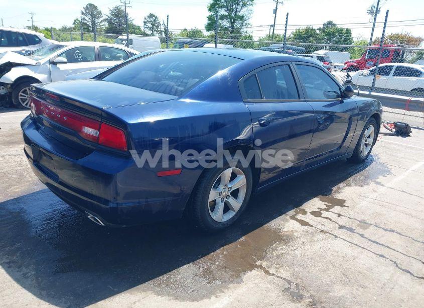 Photo 4 of 2014 Dodge Charger SE (VIN 2C3CDXBG1EH130526)