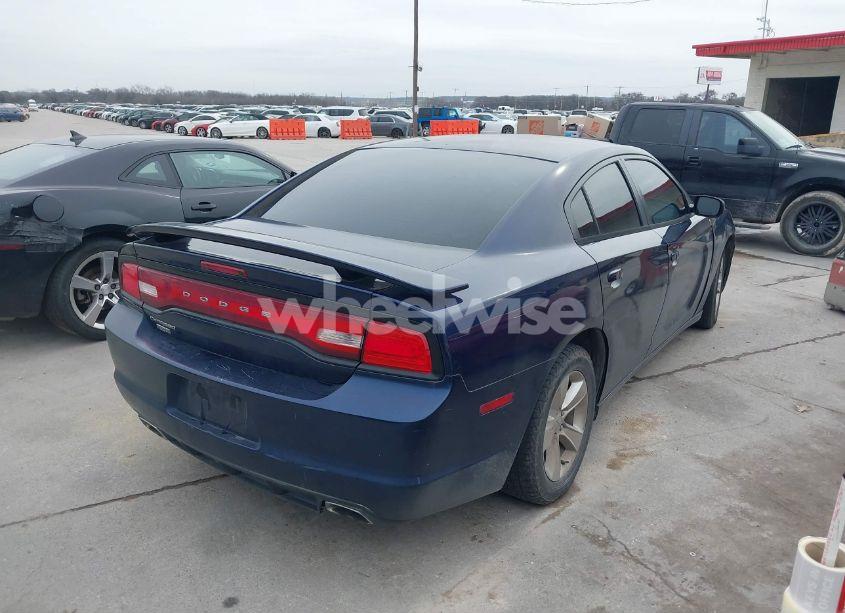 Photo 4 of 2014 Dodge Charger SE (VIN 2C3CDXBG1EH198292)