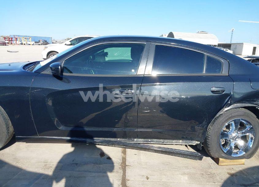 Photo 14 of 2014 Dodge Charger SE (VIN 2C3CDXBG1EH205810)