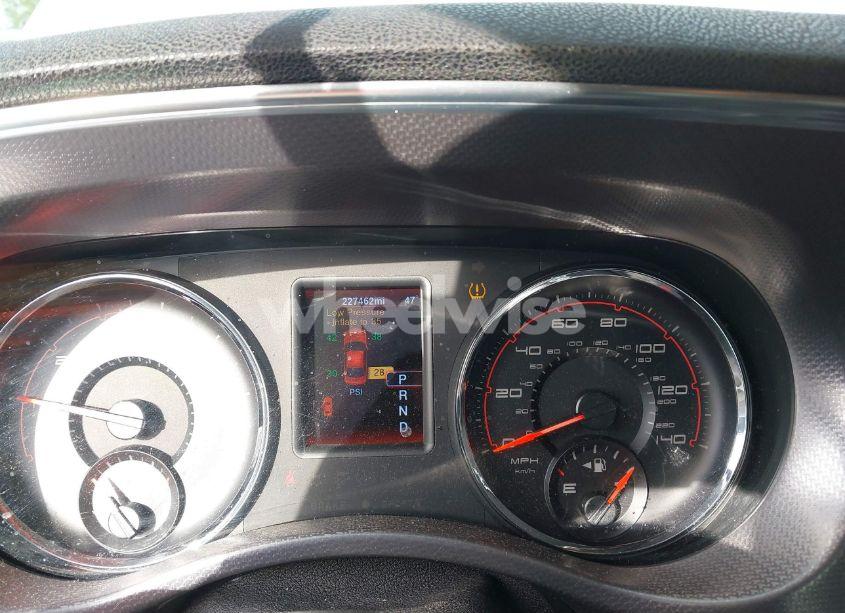 Photo 7 of 2014 Dodge Charger SE (VIN 2C3CDXBG1EH265179)