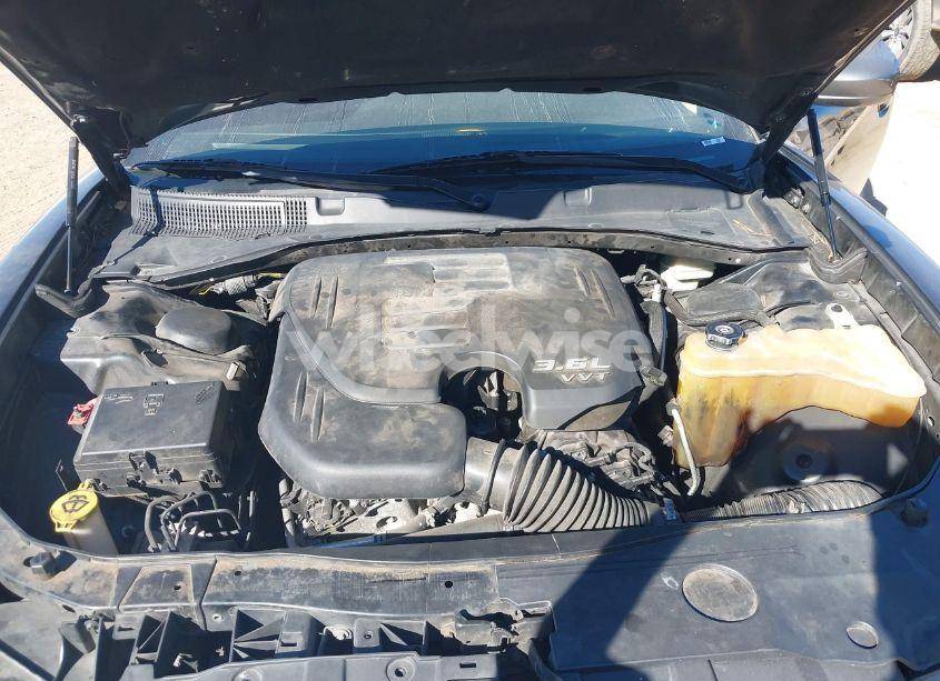 Photo 10 of 2014 Dodge Charger SE (VIN 2C3CDXBG1EH334632)