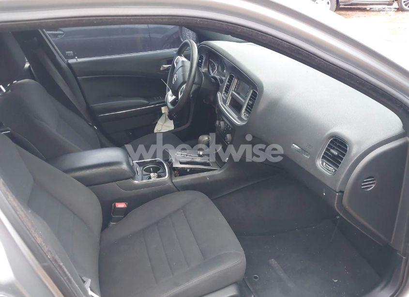 Photo 5 of 2014 Dodge Charger SE (VIN 2C3CDXBG1EH375021)