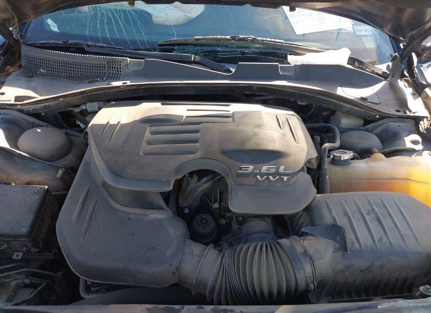 Photo 10 of 2015 Dodge Charger SE (VIN 2C3CDXBG1FH725409)