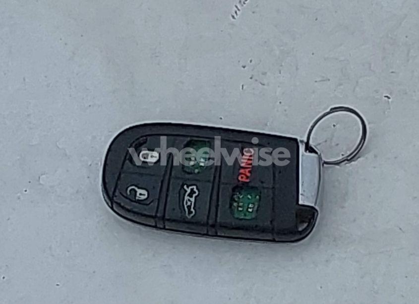 Photo 11 of 2015 Dodge Charger SE (VIN 2C3CDXBG1FH835764)