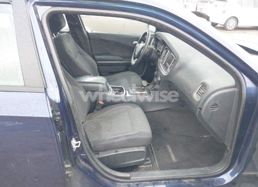 Photo 5 of 2015 Dodge Charger SE (VIN 2C3CDXBG1FH835764)