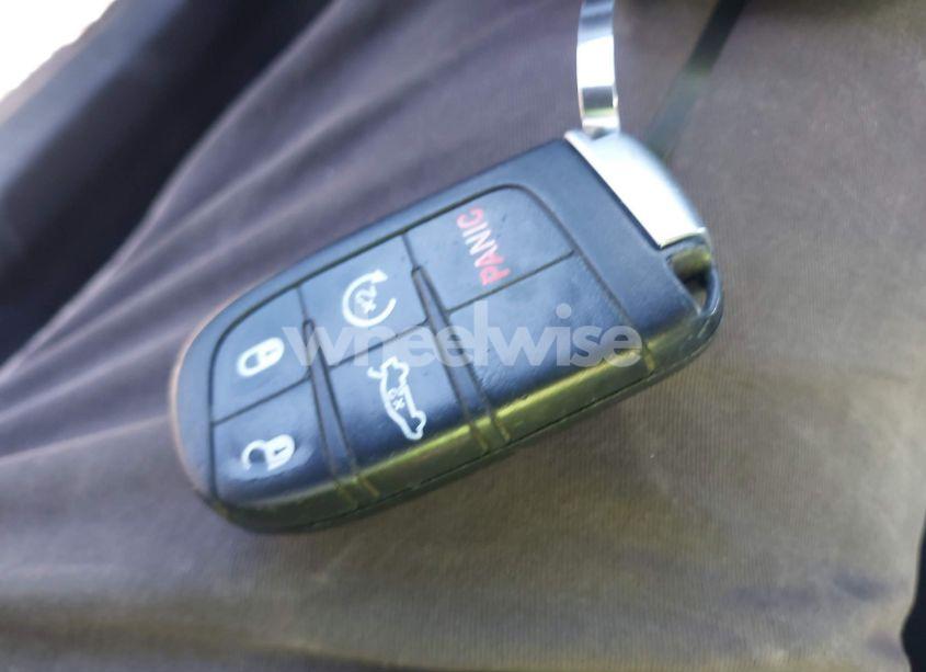 Photo 11 of 2015 Dodge Charger SE (VIN 2C3CDXBG1FH865993)