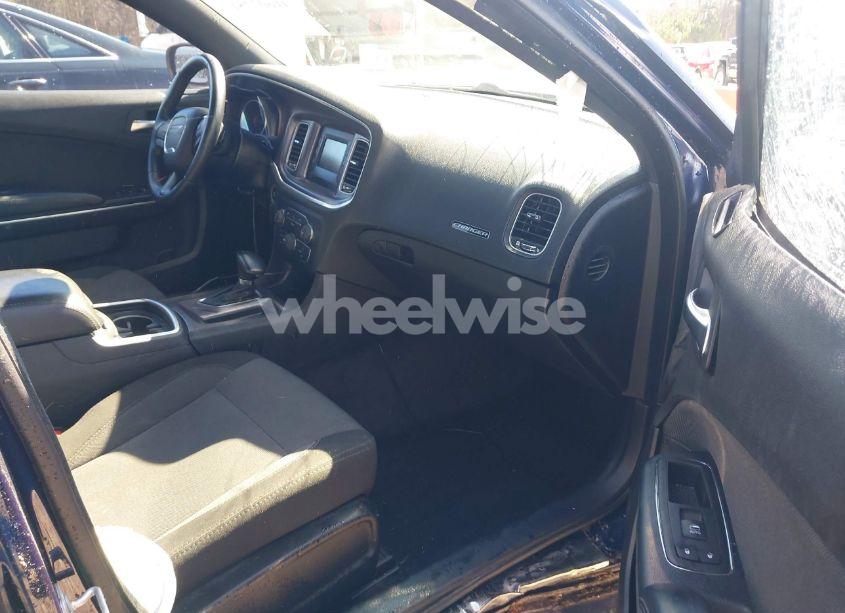 Photo 5 of 2015 Dodge Charger SE (VIN 2C3CDXBG1FH865993)