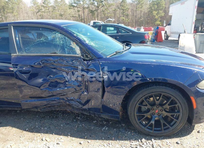 Photo 6 of 2015 Dodge Charger SE (VIN 2C3CDXBG1FH865993)