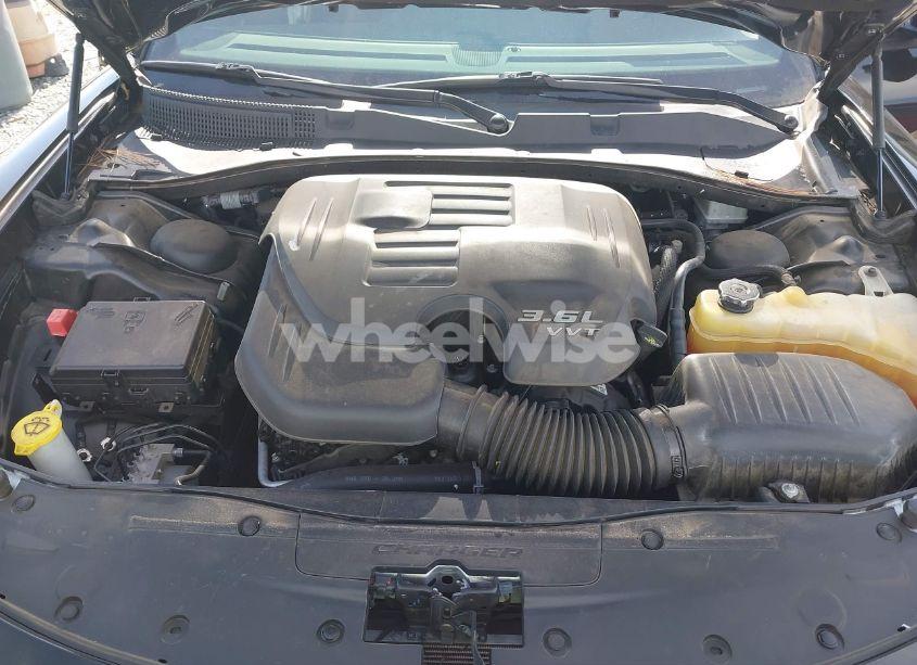 Photo 10 of 2017 Dodge Charger SE RWD (VIN 2C3CDXBG1HH660466)