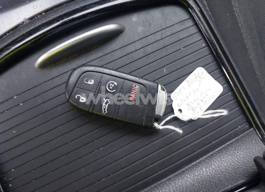 Photo 11 of 2017 Dodge Charger SE RWD (VIN 2C3CDXBG1HH660466)