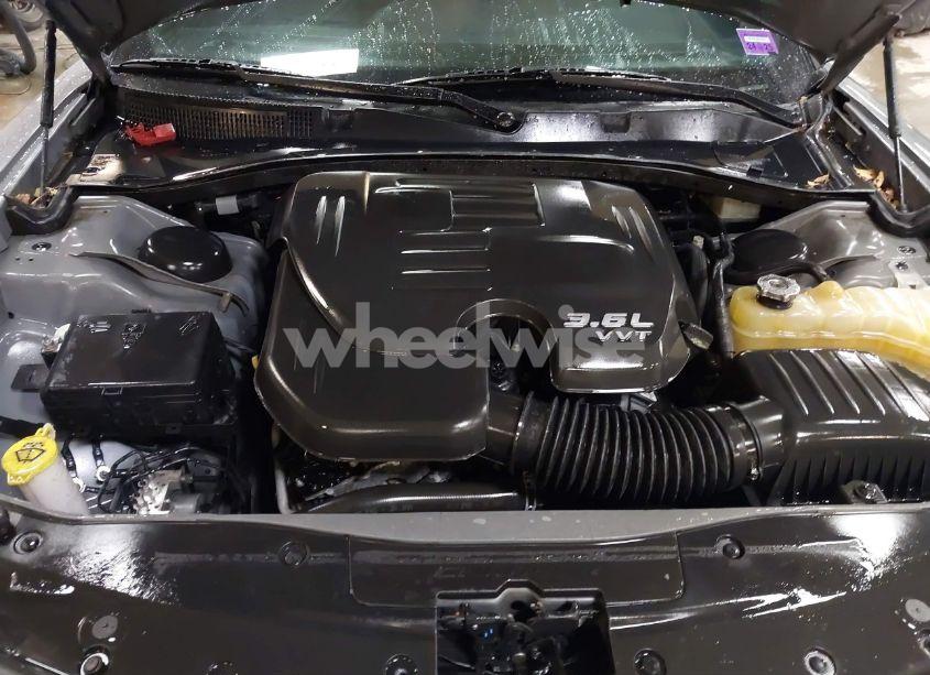 Photo 10 of 2018 Dodge Charger SXT RWD (VIN 2C3CDXBG1JH180255)