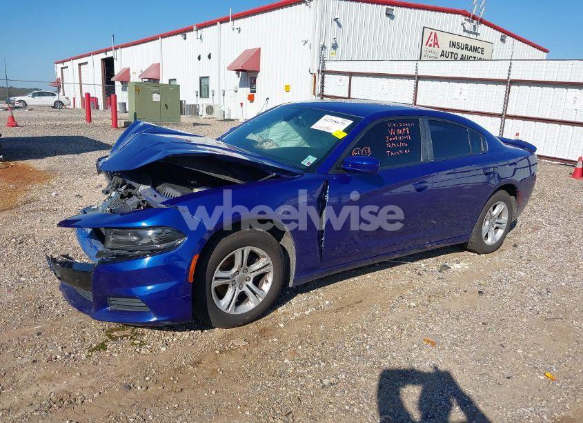 Photo 2 of 2018 Dodge Charger SXT RWD (VIN 2C3CDXBG1JH206515)