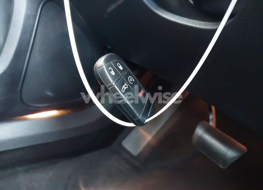 Photo 11 of 2019 Dodge Charger SXT RWD (VIN 2C3CDXBG1KH522837)