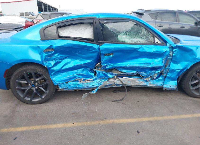 Photo 6 of 2019 Dodge Charger SXT RWD (VIN 2C3CDXBG1KH553361)