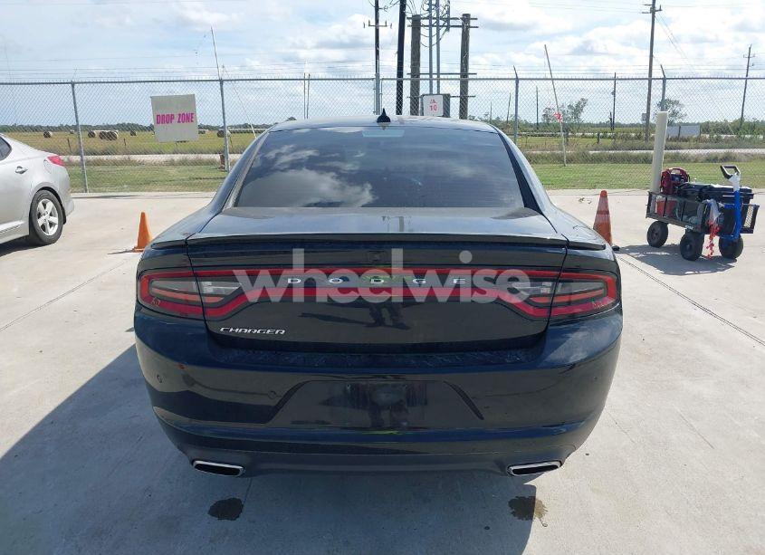 Photo 16 of 2019 Dodge Charger SXT RWD (VIN 2C3CDXBG1KH563386)