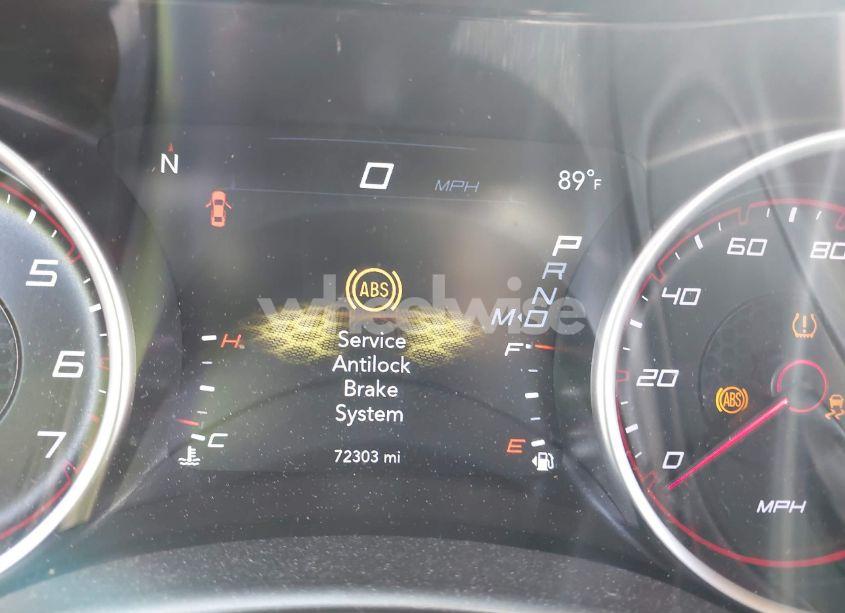 Photo 7 of 2019 Dodge Charger SXT RWD (VIN 2C3CDXBG1KH563386)