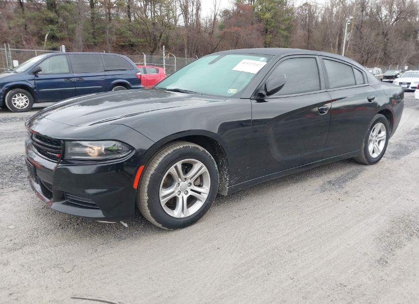Photo 2 of 2019 Dodge Charger SXT RWD (VIN 2C3CDXBG1KH638524)