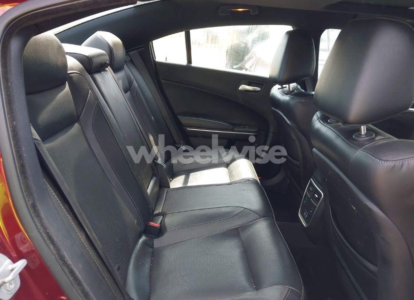 Photo 8 of 2019 Dodge Charger SXT RWD (VIN 2C3CDXBG1KH698786)