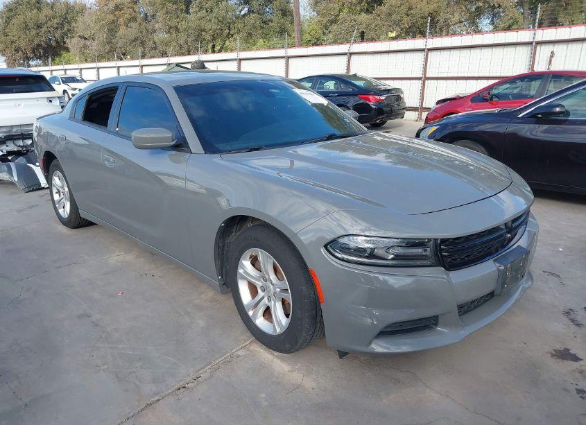 2019 Dodge Charger SXT RWD (VIN 2C3CDXBG1KH709754) main photo