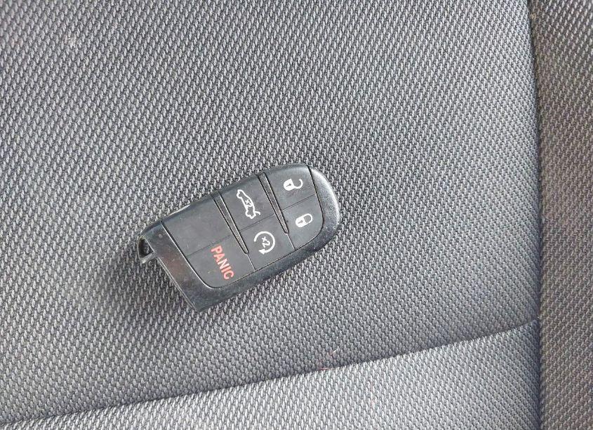 Photo 11 of 2019 Dodge Charger SXT RWD (VIN 2C3CDXBG1KH709754)