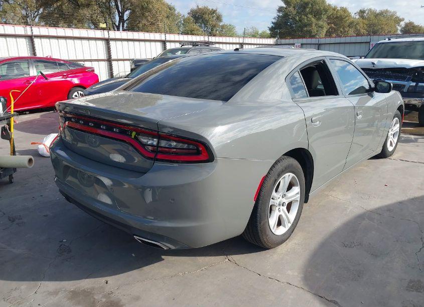 Photo 4 of 2019 Dodge Charger SXT RWD (VIN 2C3CDXBG1KH709754)