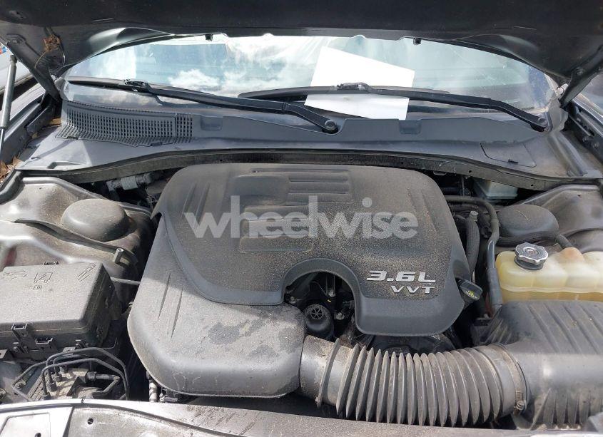 Photo 10 of 2019 Dodge Charger SXT RWD (VIN 2C3CDXBG1KH711665)