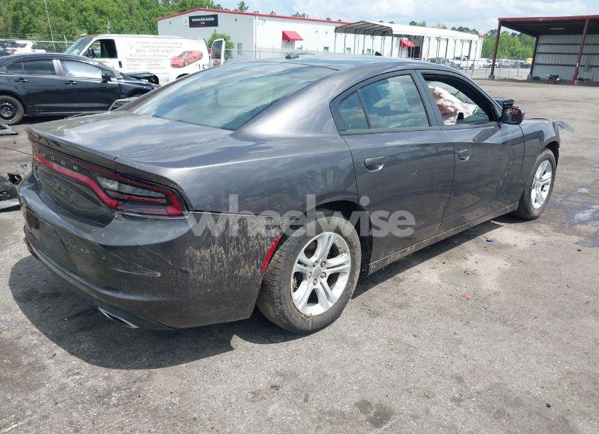 Photo 4 of 2019 Dodge Charger SXT RWD (VIN 2C3CDXBG1KH711665)