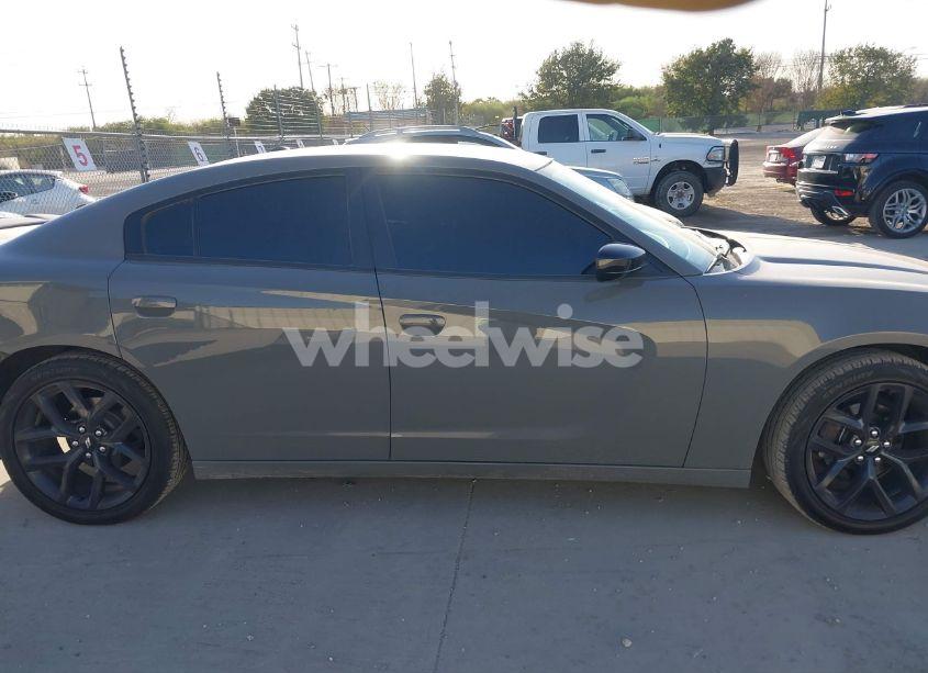 Photo 14 of 2019 Dodge Charger SXT RWD (VIN 2C3CDXBG1KH715120)