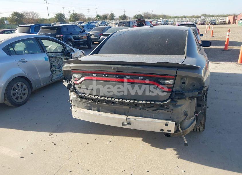 Photo 6 of 2019 Dodge Charger SXT RWD (VIN 2C3CDXBG1KH715120)