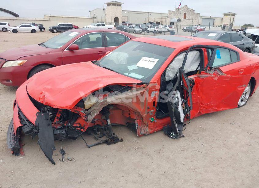 Photo 6 of 2019 Dodge Charger SXT RWD (VIN 2C3CDXBG1KH720821)