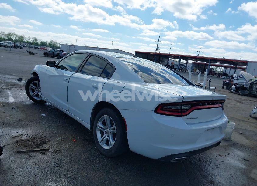 Photo 3 of 2019 Dodge Charger SXT RWD (VIN 2C3CDXBG1KH721189)