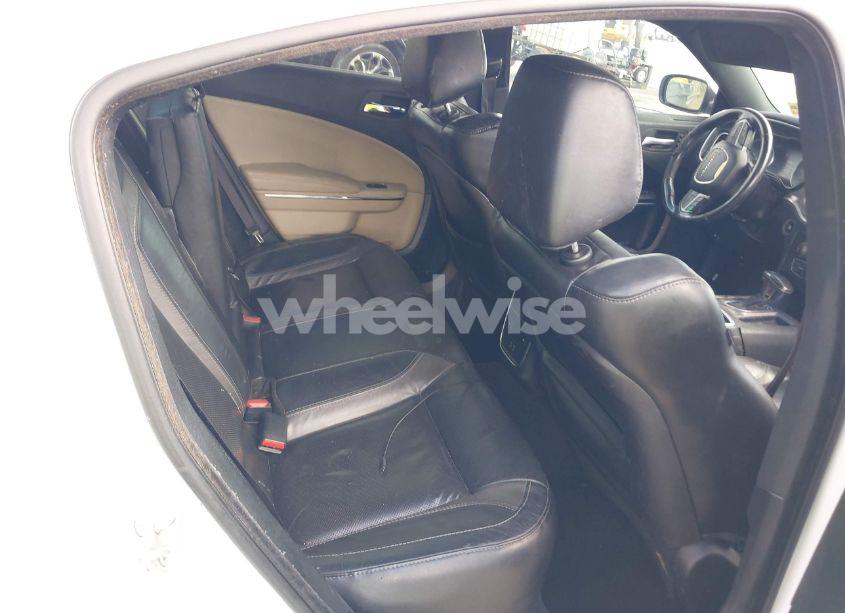 Photo 8 of 2019 Dodge Charger SXT RWD (VIN 2C3CDXBG1KH721189)