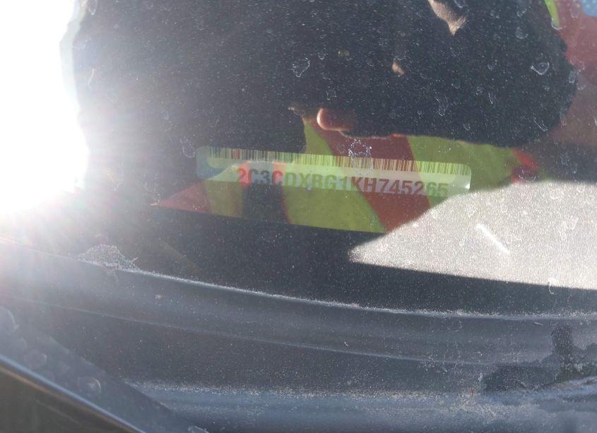 Photo 9 of 2019 Dodge Charger SXT RWD (VIN 2C3CDXBG1KH745265)