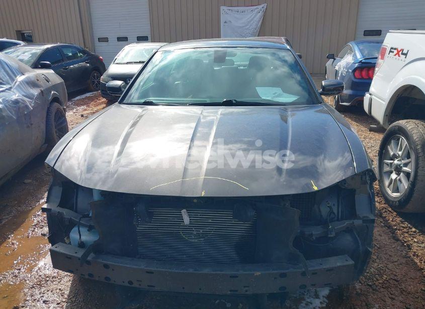 Photo 13 of 2019 Dodge Charger SXT RWD (VIN 2C3CDXBG1KH746819)