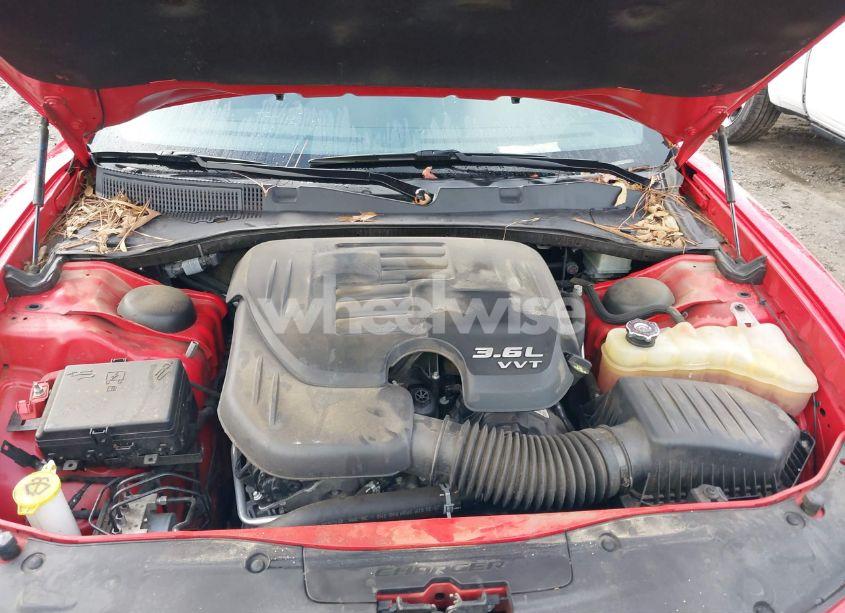 Photo 10 of 2021 Dodge Charger SXT RWD (VIN 2C3CDXBG1MH625498)